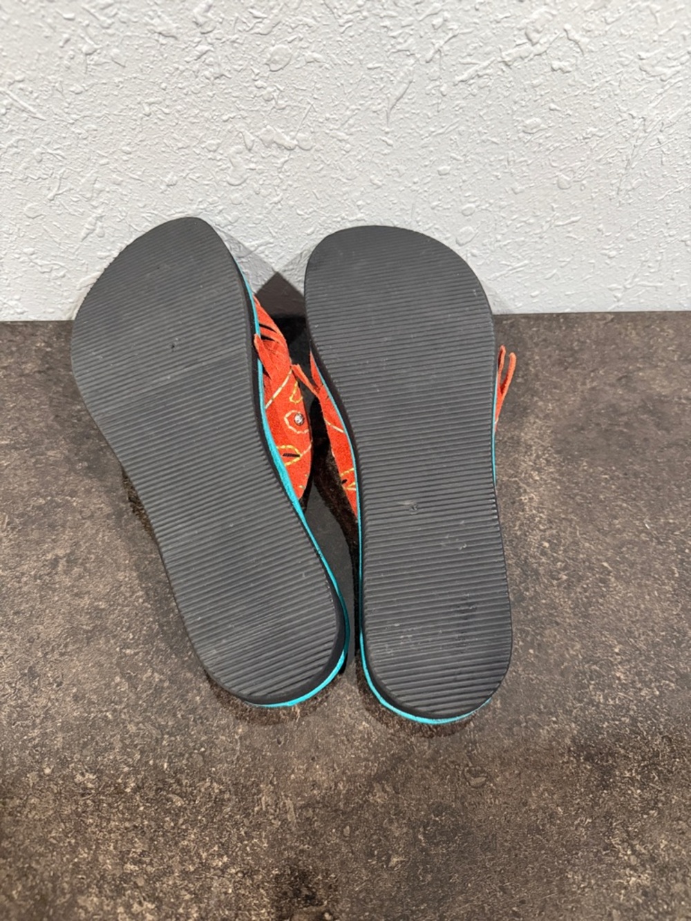 Turquoise Footbed Sandal with Orange Fringe Embroidery and Concho Studs Size 8 - Picture 7 of 9